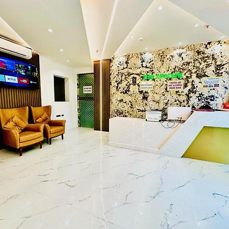 Hotel Hsp Plaza 新德里 外观 照片