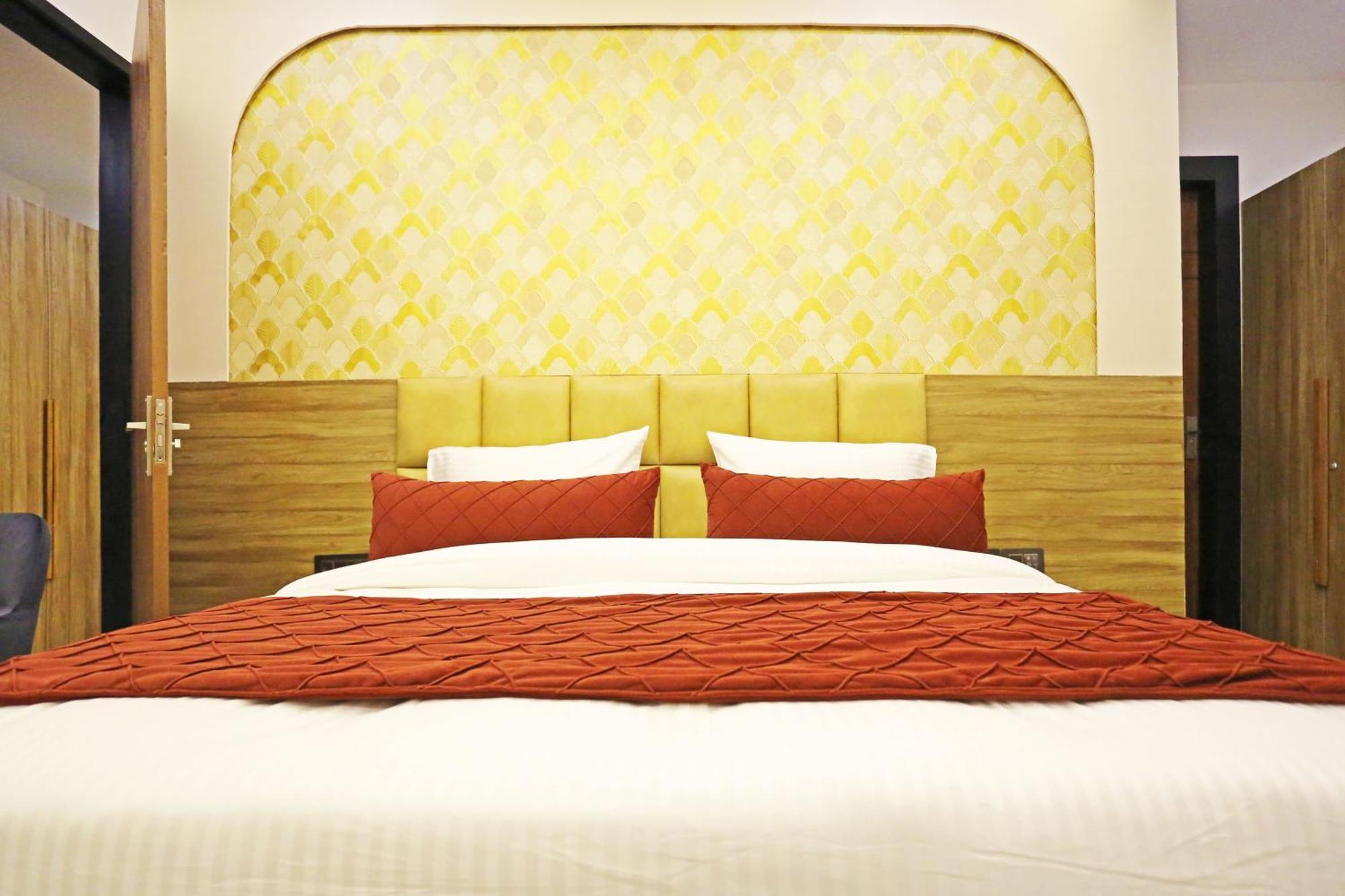Hotel Hsp Plaza 新德里 外观 照片