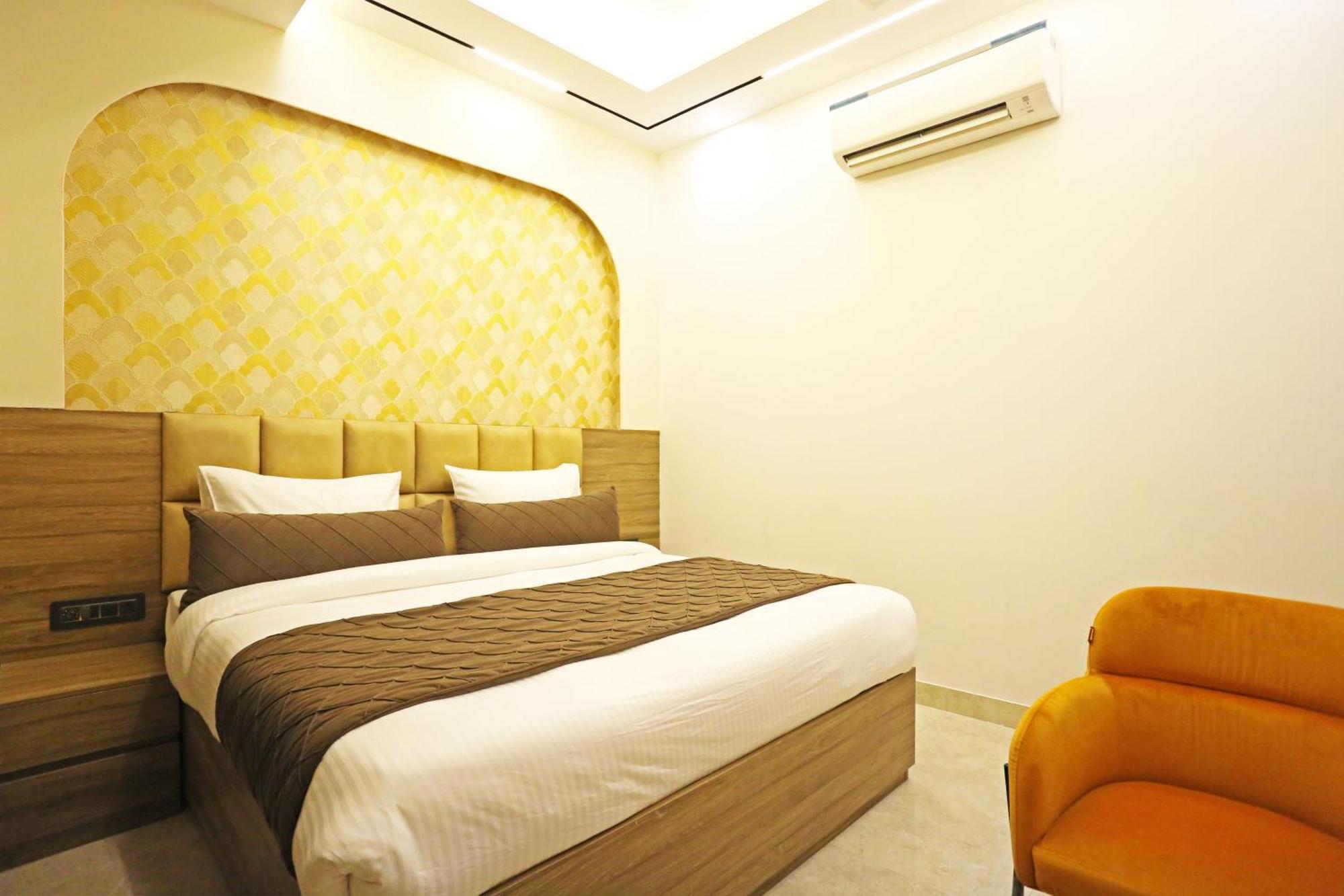 Hotel Hsp Plaza 新德里 外观 照片