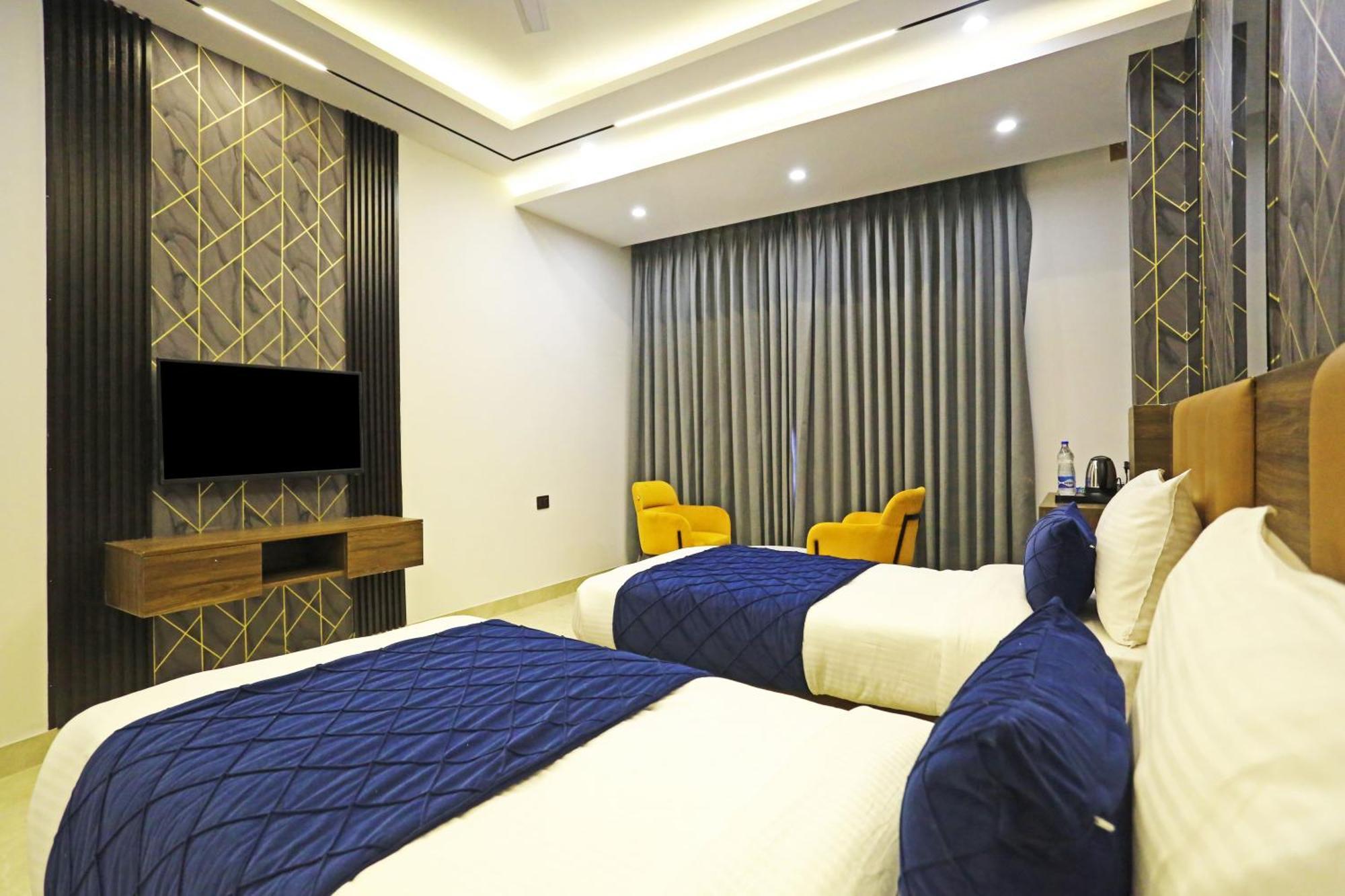 Hotel Hsp Plaza 新德里 外观 照片