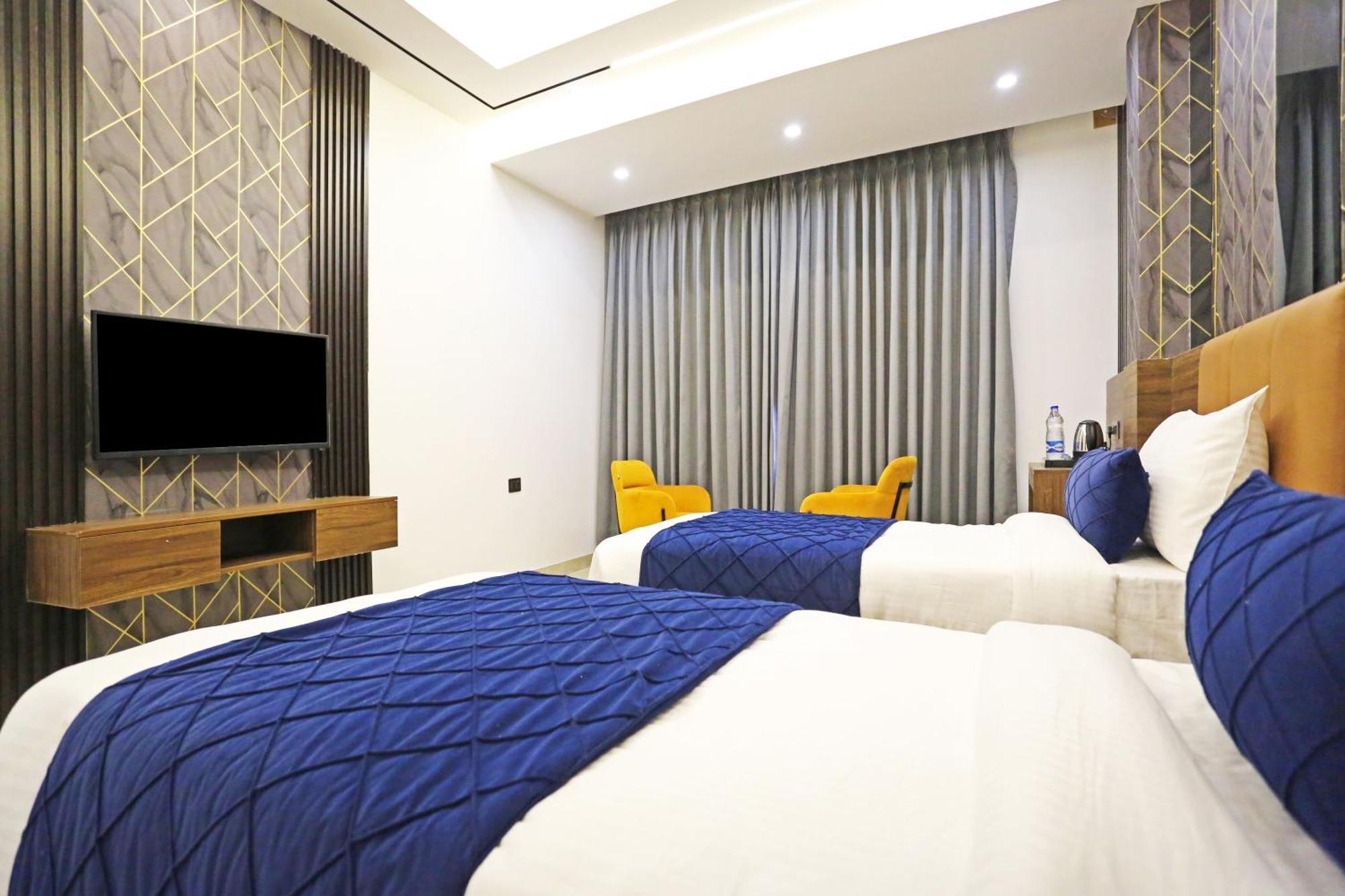 Hotel Hsp Plaza 新德里 外观 照片