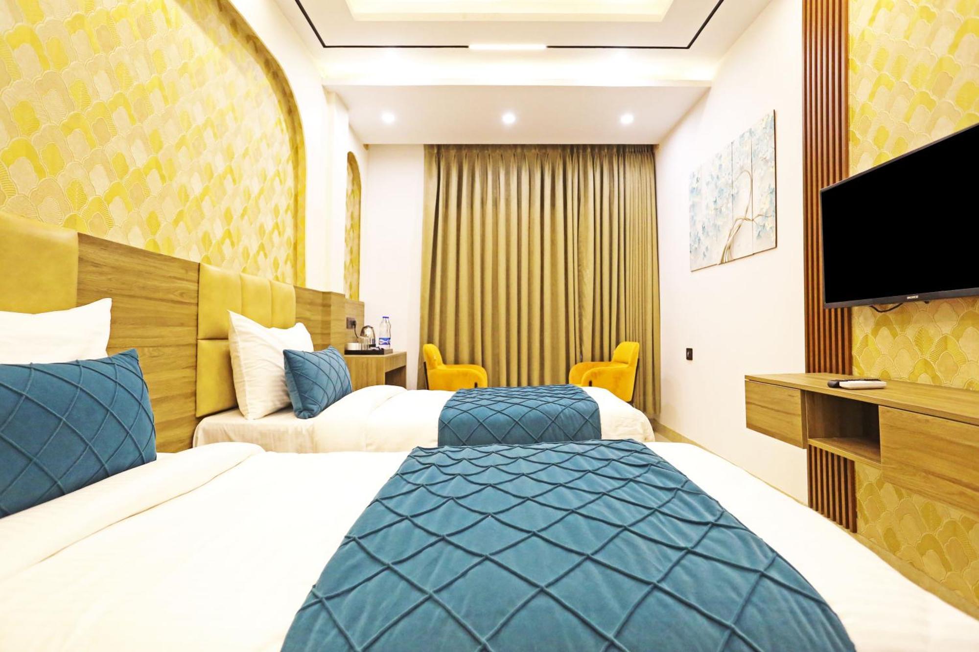 Hotel Hsp Plaza 新德里 外观 照片