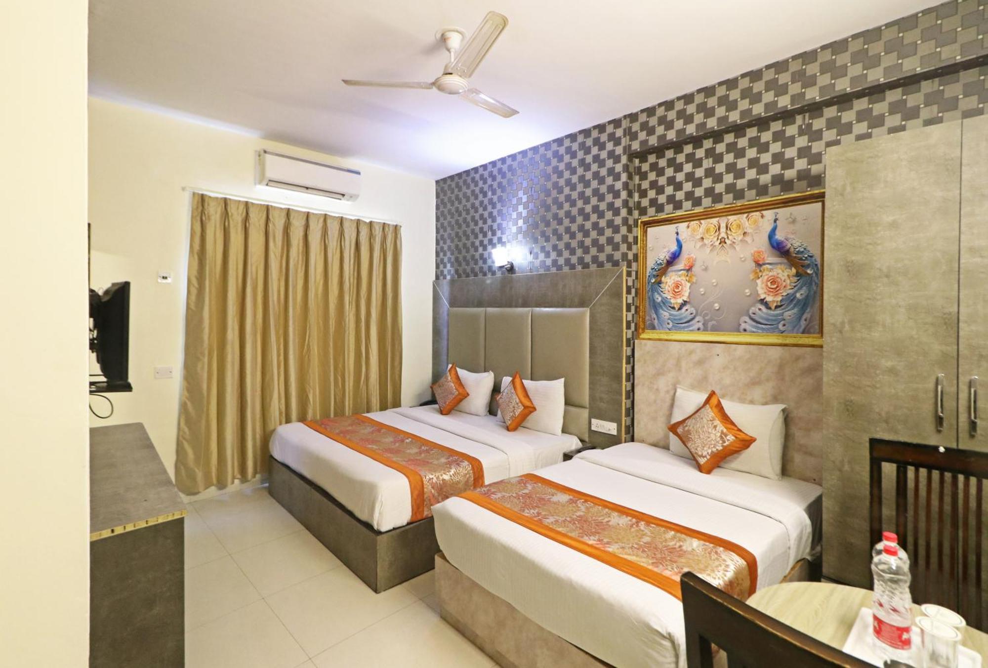 Hotel Hsp Plaza 新德里 外观 照片