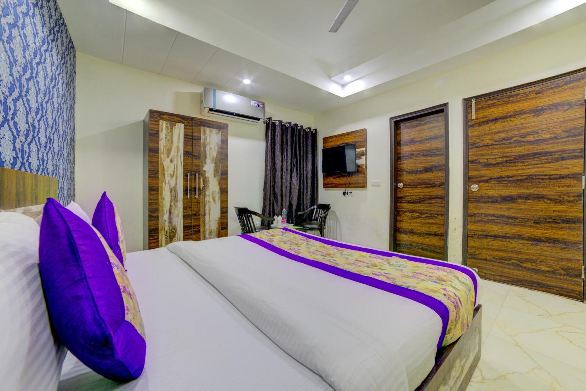 Hotel Hsp Plaza 新德里 外观 照片